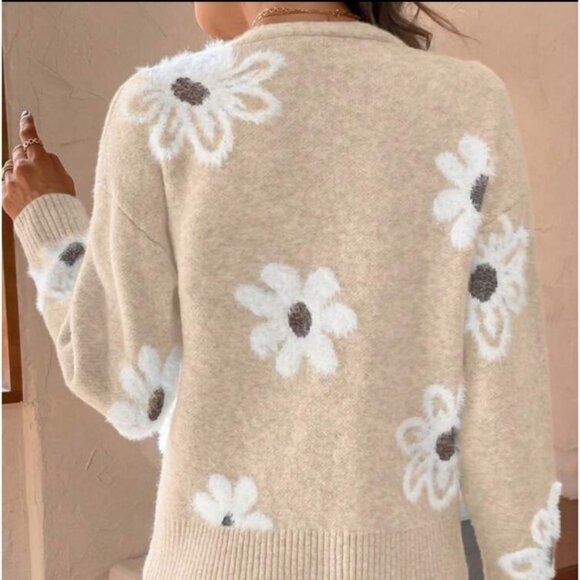 New V neck floral print button down cardigan sweater - Picture 5 of 7